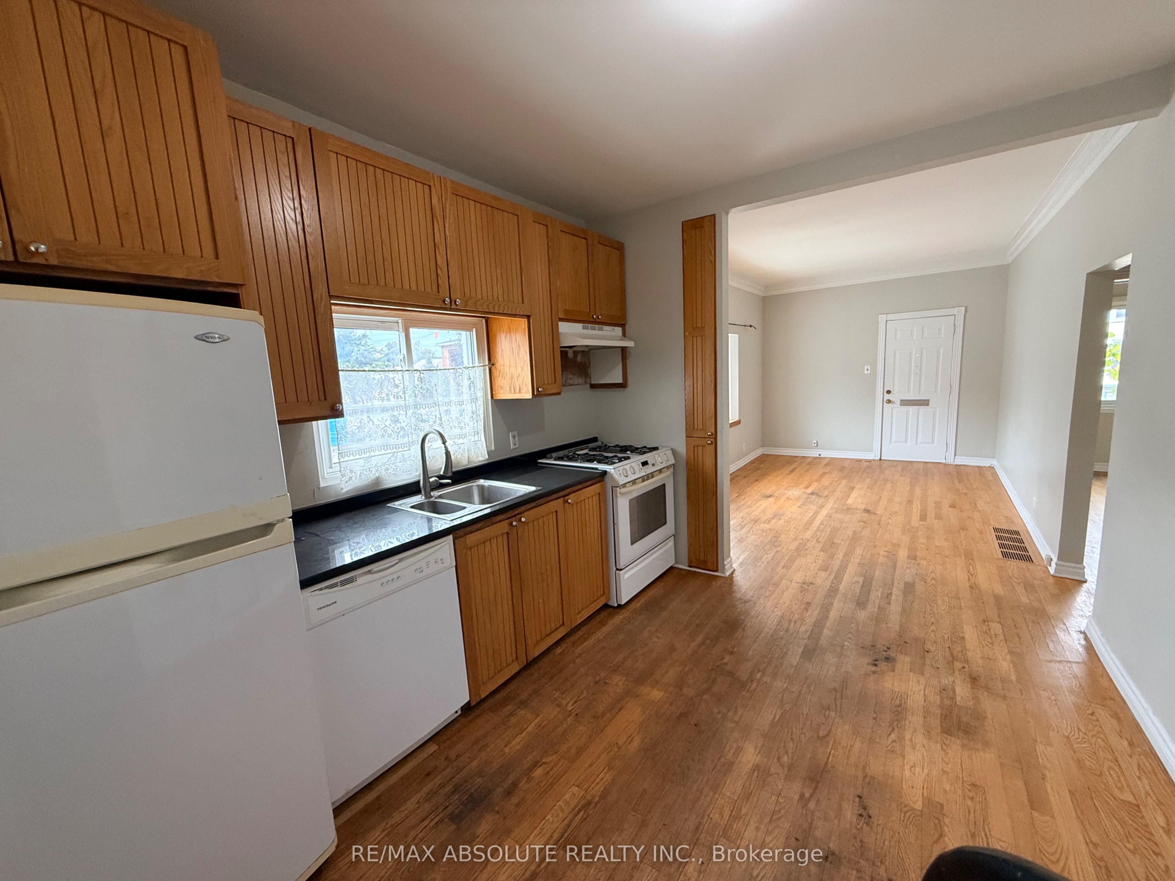 222 Ste Monique Street, Ottawa 4