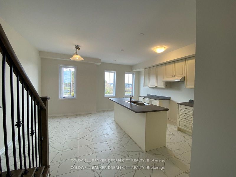 227 Gillespie Drive, Brantford 4