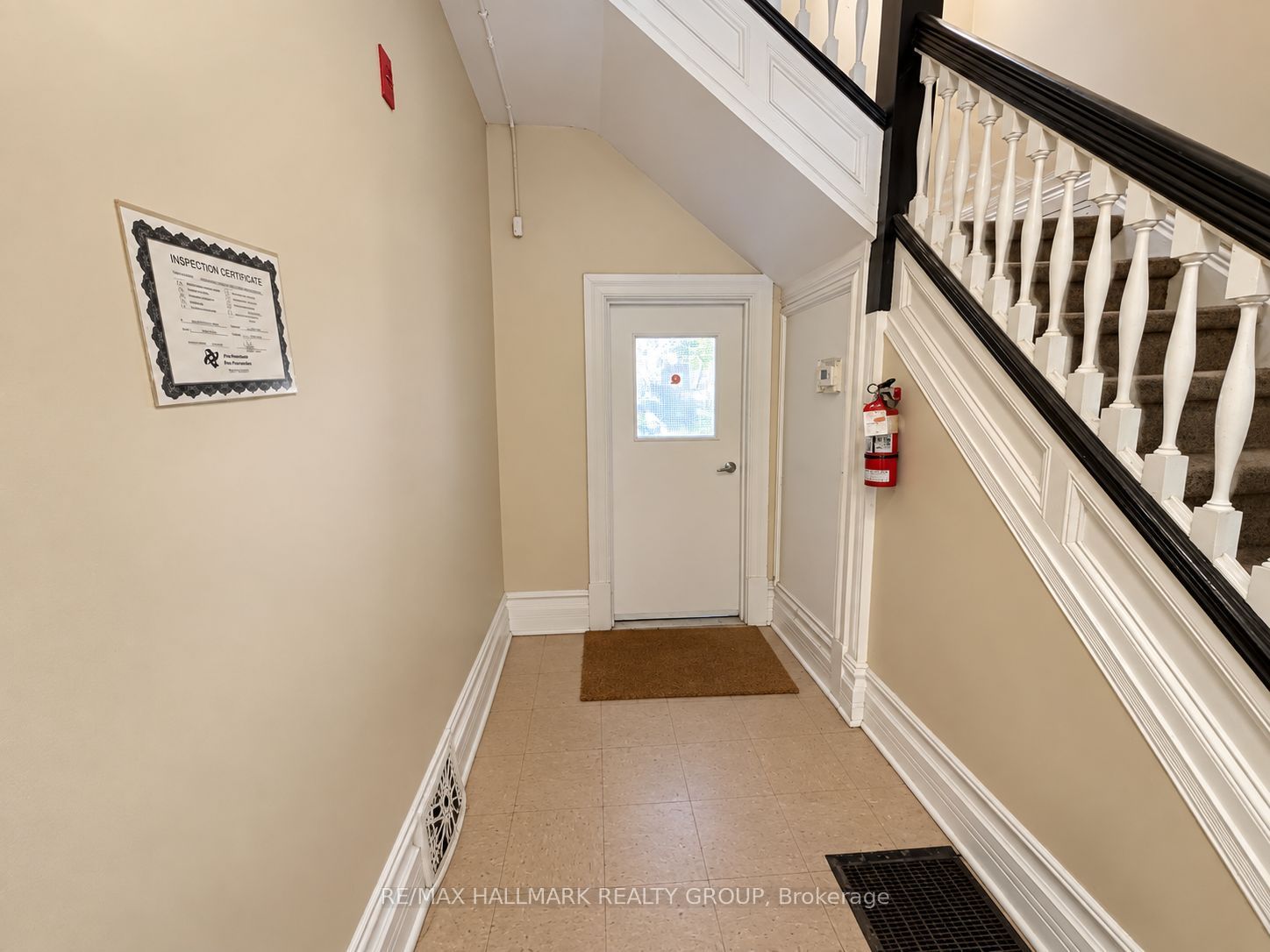 Unit 1 - 85 Park Avenue, Ottawa 5