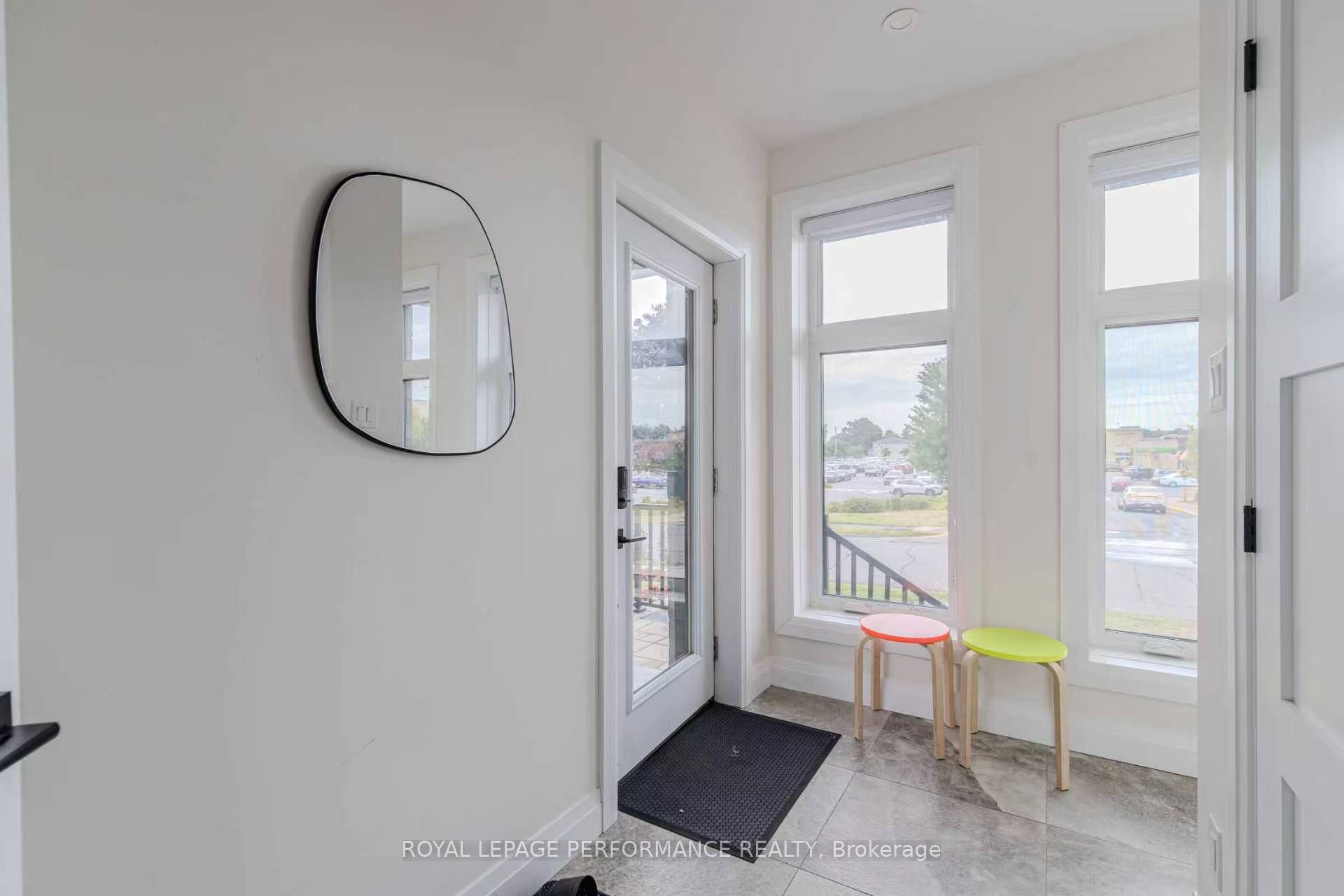 Unit Unit B - 819 AARON Avenue, Ottawa 3