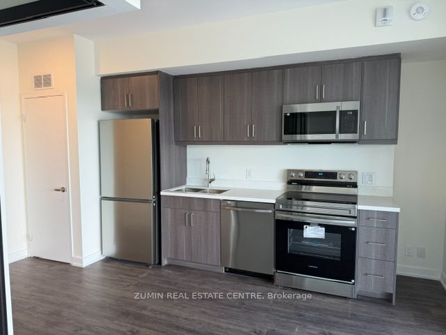 Unit 204 - 350 Prince Charles Drive, Welland 5