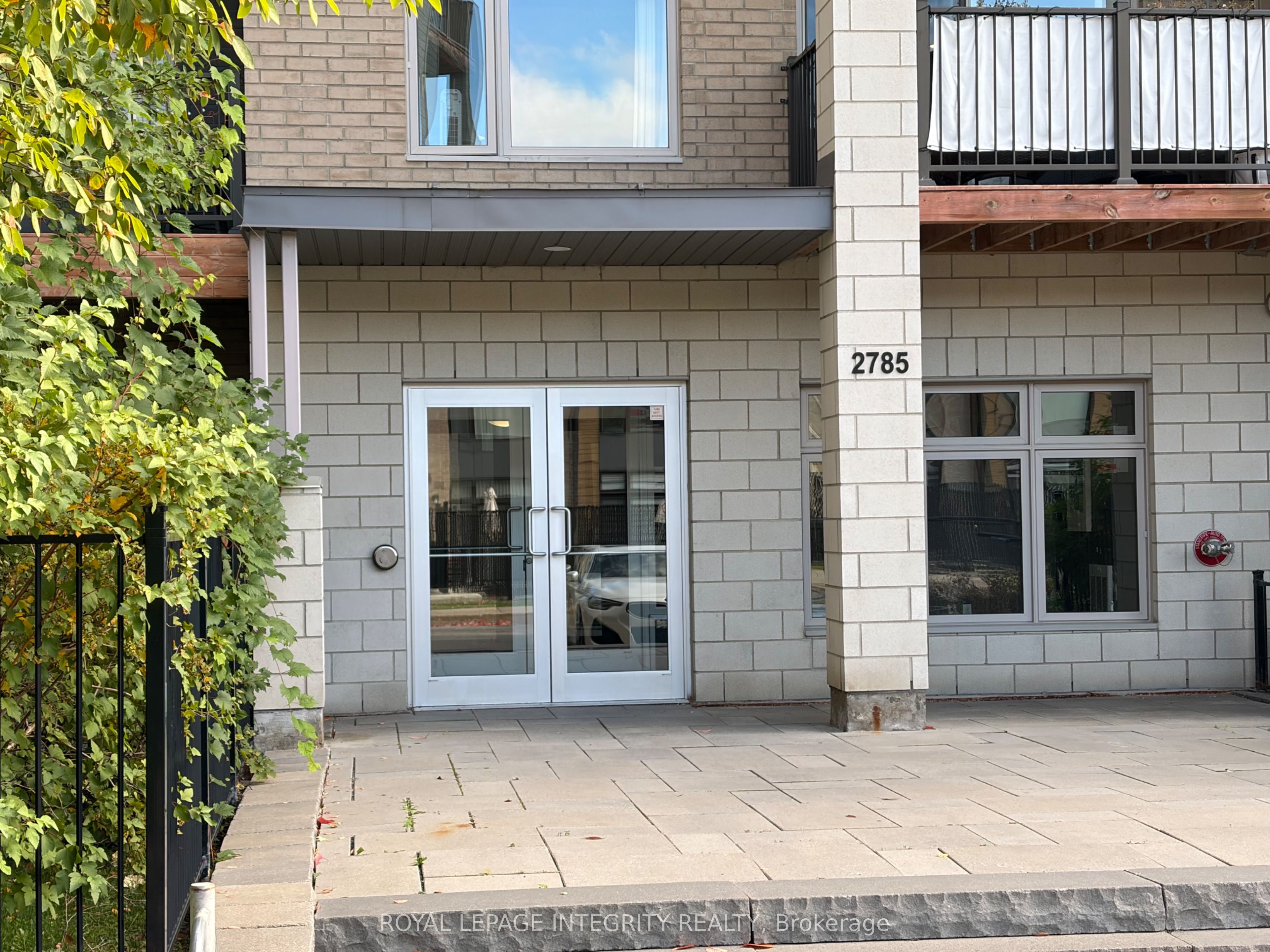 Unit 213 - 2785 Baseline Road, Ottawa 3