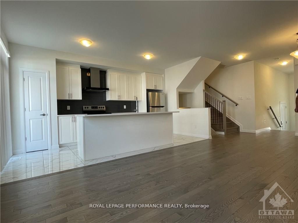 1039 Speedvale Court, Kanata 5