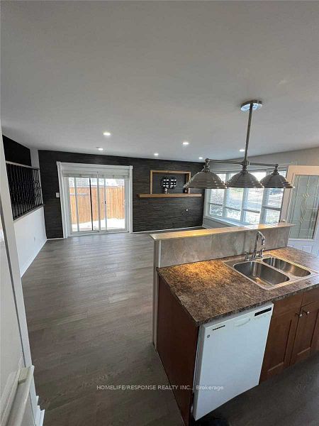 Unit UPPER - 7 BELLEAU Street, Stoney Creek 3