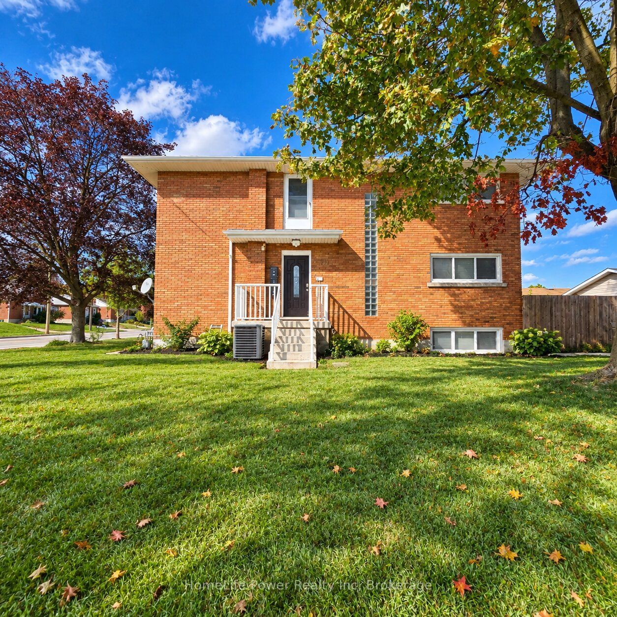 Unit 2 - 112 Heiman Street, Kitchener 1