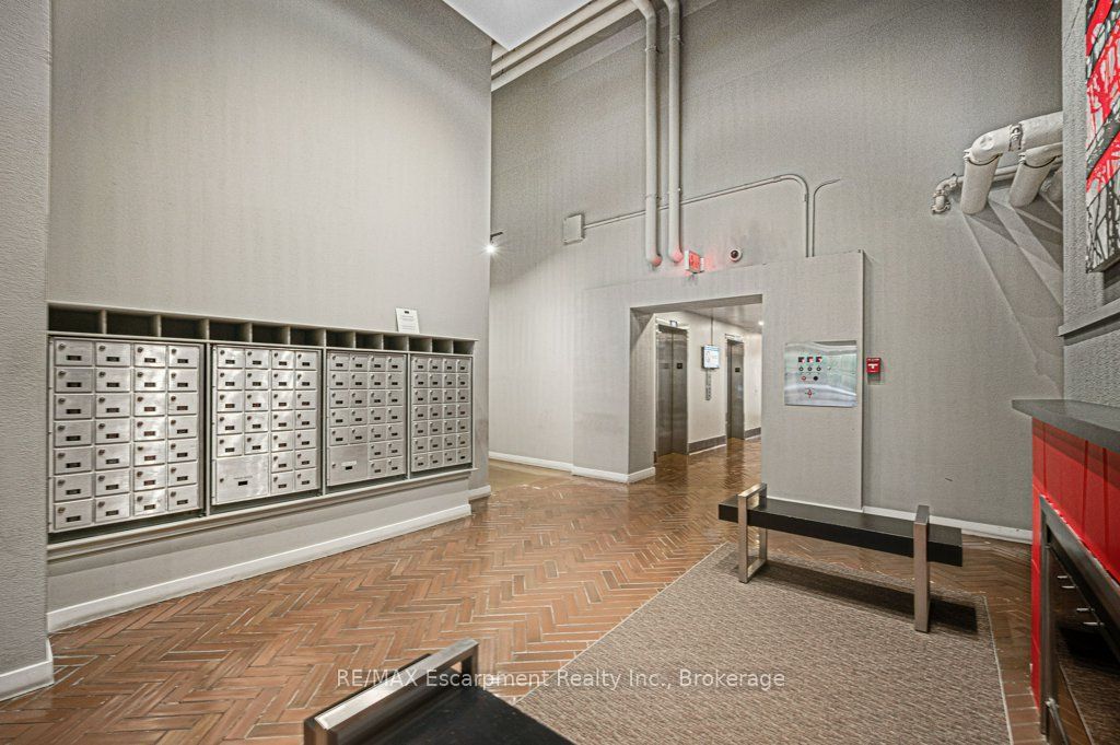 Unit 107 - 66 Bay Street S, Hamilton 5