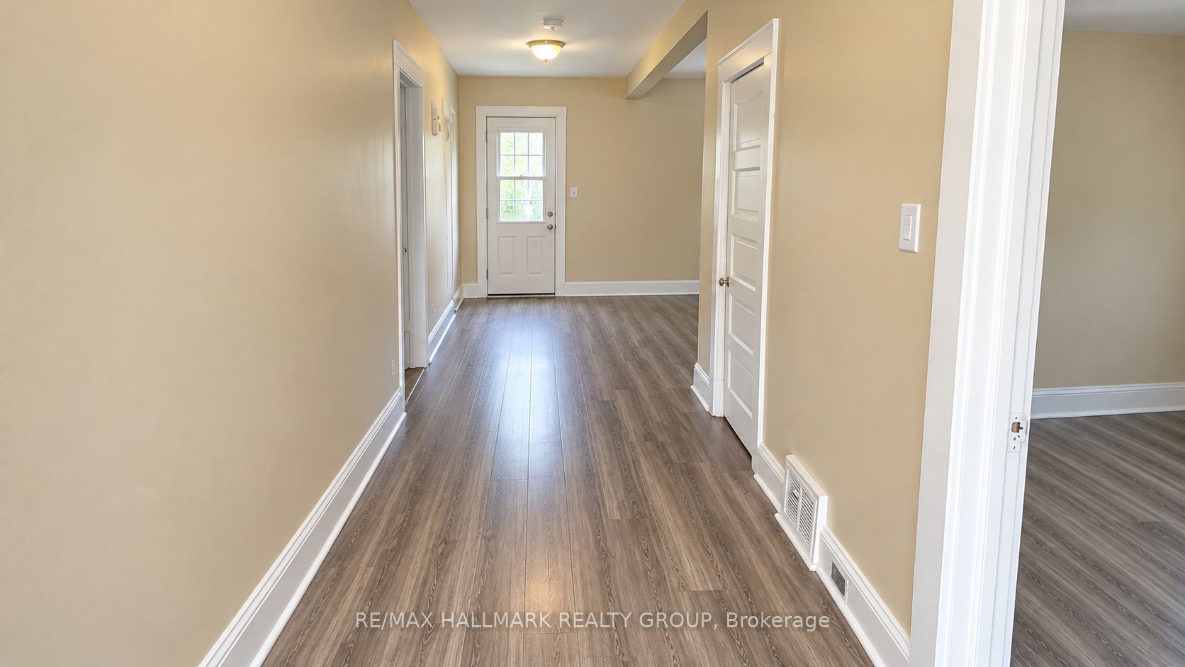 Unit 3 - 94 Fairmont Avenue, Ottawa 2