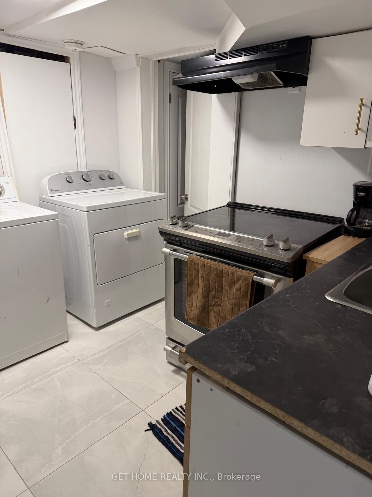 Unit Basement - 410 Shantz Hill Road, Cambridge 3