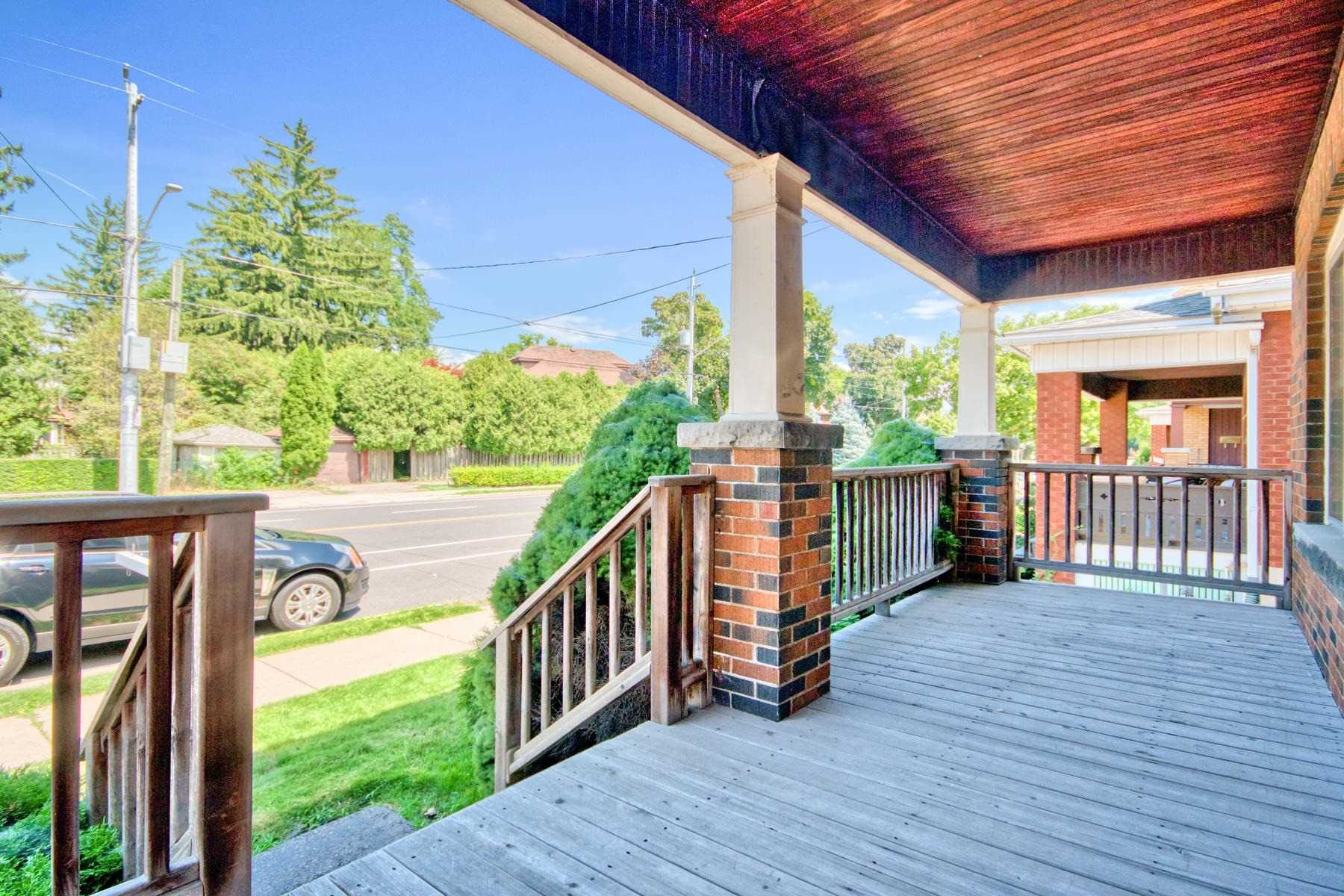 1199 King St W, Hamilton, Ontario Sold History | HouseSigma
